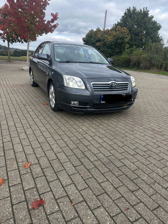 Toyota Avensis 96.000 km 5.549 € Fröndenberg 58730