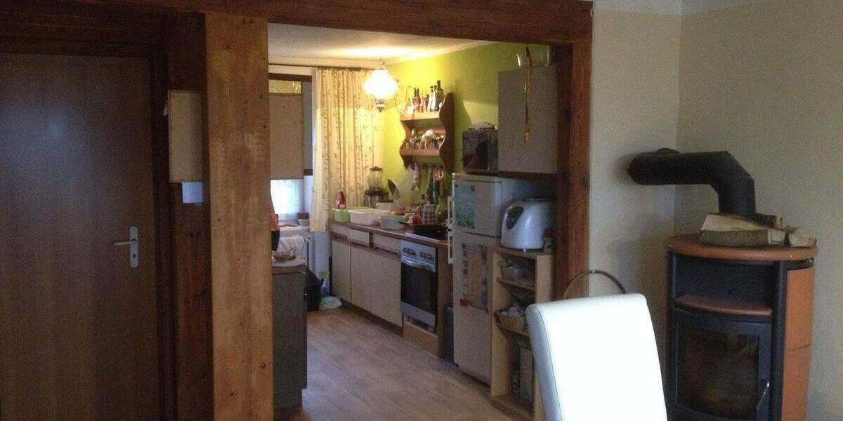 Einfamilienhaus Penzlin Mallin - 9 Zimmer, 500 m&sup2;, 560.000&euro; | Angebot:25755251