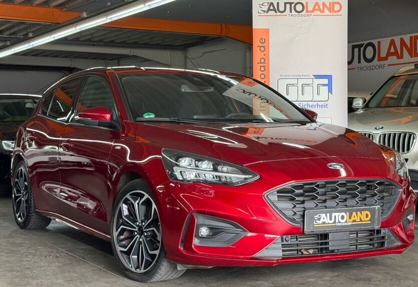 Ford Focus 61.000 km 15.499 € Troisdorf 53842
