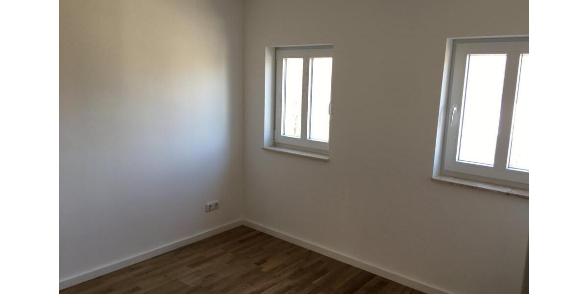 Etagenwohnung Glauchau - 2 Zimmer, 60 m&sup2;, 110.000&euro; | Angebot:24214732