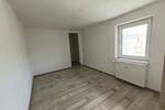 Etagenwohnung Teisnach - 5 Zimmer, 150 m&sup2;, 700&euro; | Angebot:26908829