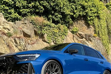 Audi RS3 3.250 km 69.900 € Cloppenburg 49661