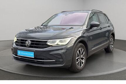 VW Tiguan 153.167 km 21.780 &euro; Flensburg 24941