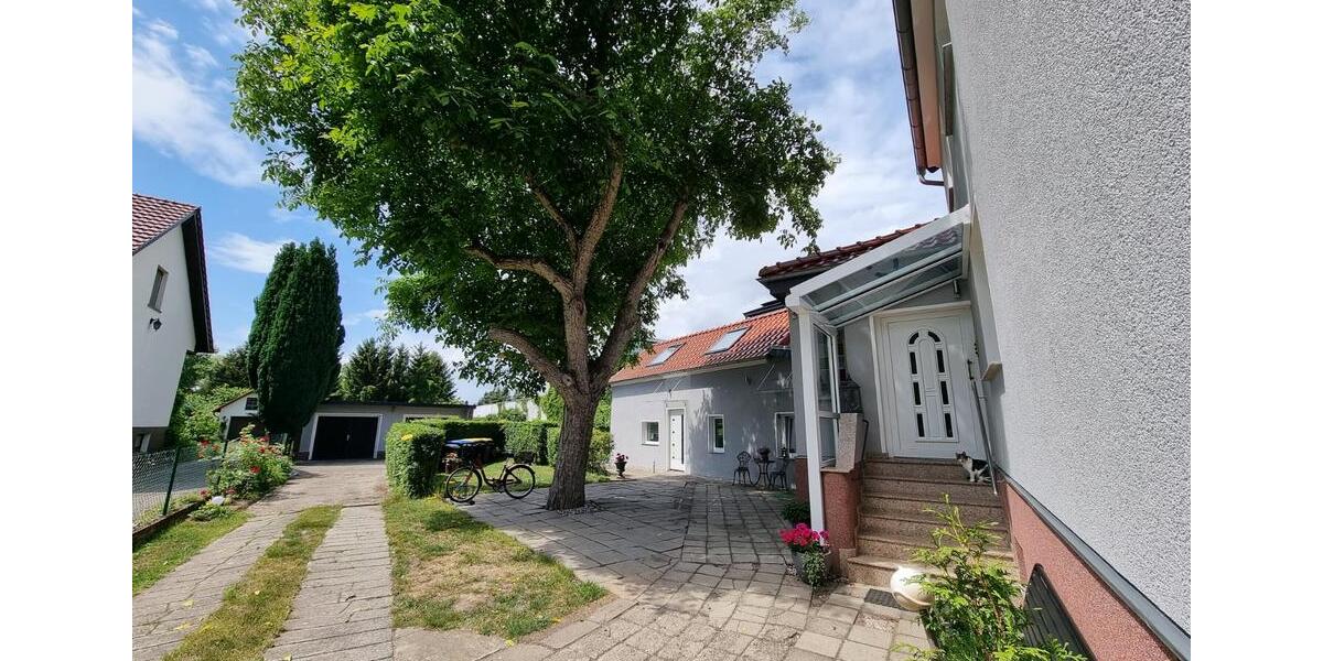 Dachgeschoßwohnung Elsterwerda - 1 Zimmer, 50 m&sup2;, 420&euro; | Angebot:25417239