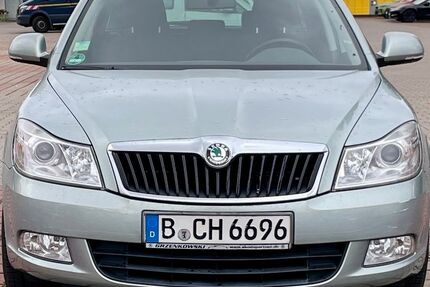 Skoda Octavia 43.200 km 6.500 € Berlin 10435