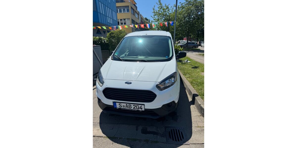 Ford Transit Courier 139.250 km 6.200 &euro; Stuttgart 70499