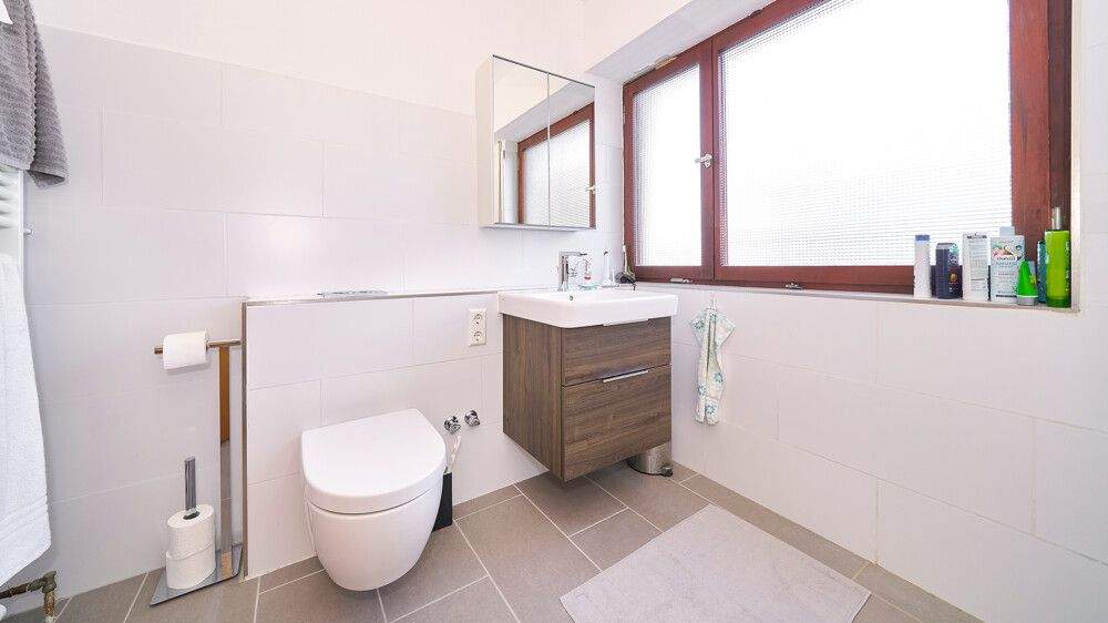 Mehrfamilienhaus, Wohnhaus Asperg - 6 Zimmer, 164 m&sup2;, 575.000&euro; | Angebot:24793791