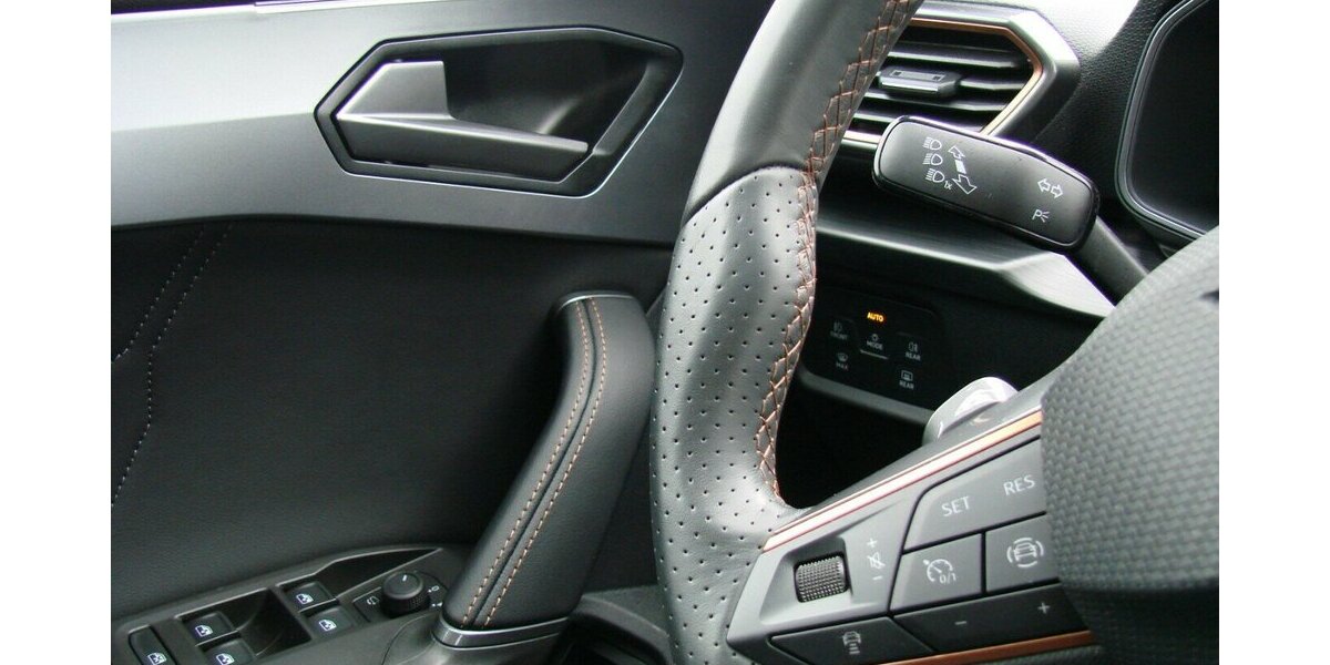 Cupra Leon ST VZ e-Hybrid ACC Navi Beats Matrix-LED 22.033 km 28.980 &euro; Falkensee 14612