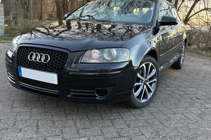 Audi A3 216.000 km 3.249 &euro; Flensburg 24943