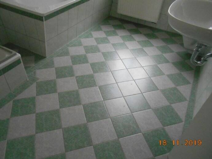 Etagenwohnung Plauen Stadtmitte - 4 Zimmer, 95 m&sup2;, 72.000&euro; | Angebot:26723147