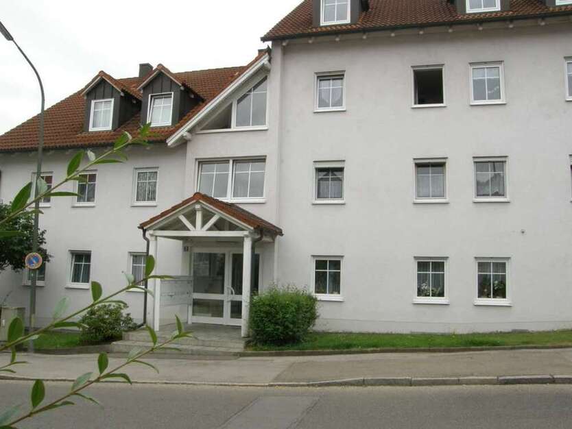Wohnung zum Mieten in Pfaffenhofen an der Ilm 360 € 31 m²