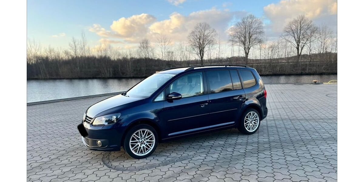 VW Touran 292.000 km 7.700 &euro; Bockhorst 26897