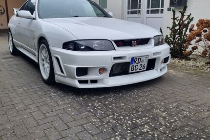 Nissan Skyline 80.958 km 69.900 &euro; Rieseby 24354