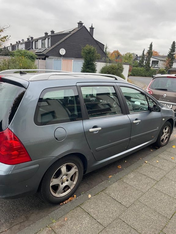 307