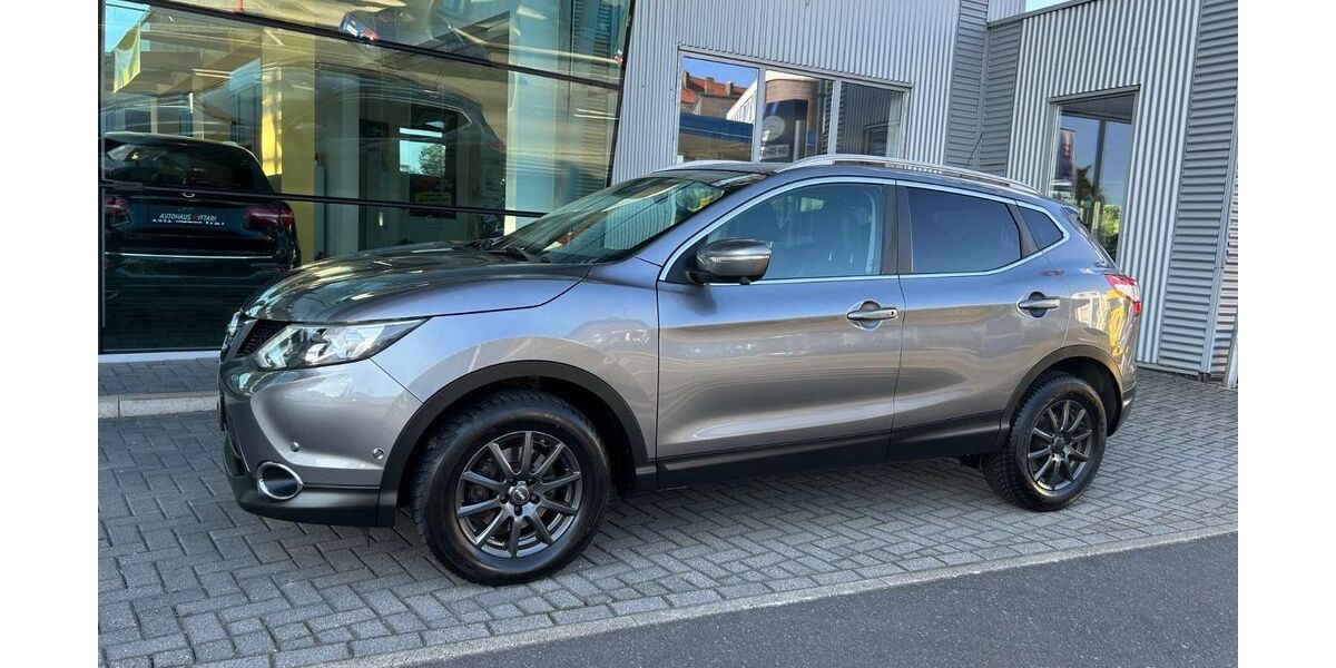 Nissan Qashqai 120.000 km 9.500 &euro; Niestetal bei Kassel 34266