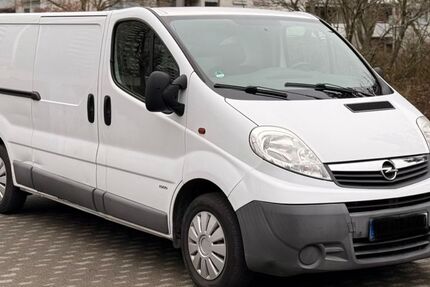 Opel Vivaro 95.000 km 8.700 &euro; Münster Hessen 64839
