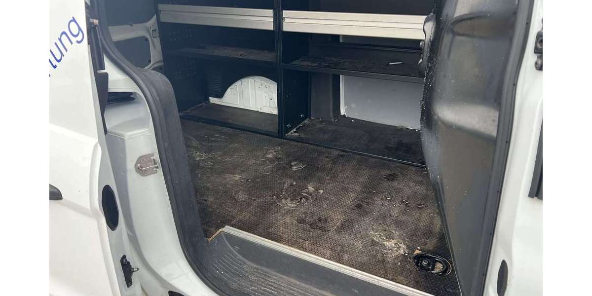 Ford Transit Connect 174.500 km 4.999 &euro; Bremen 28199