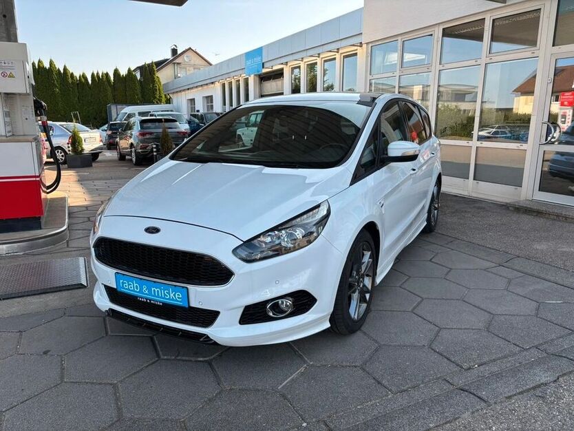 S-Max
