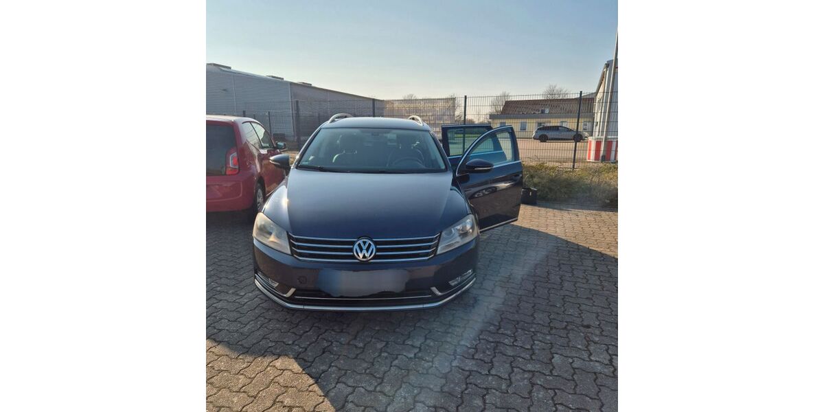 VW Passat Variant 157.121 km 9.200 &euro; Taarstedt 24893