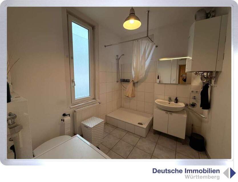 Große 5 Zimmer Mietwohnung (1.OG) in Stuttgart- Ost 5 zimmer