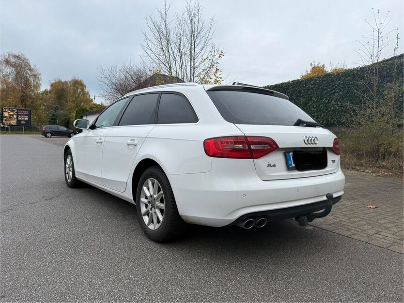 Audi A4 237.000 km 11.500 € Bunde 32257