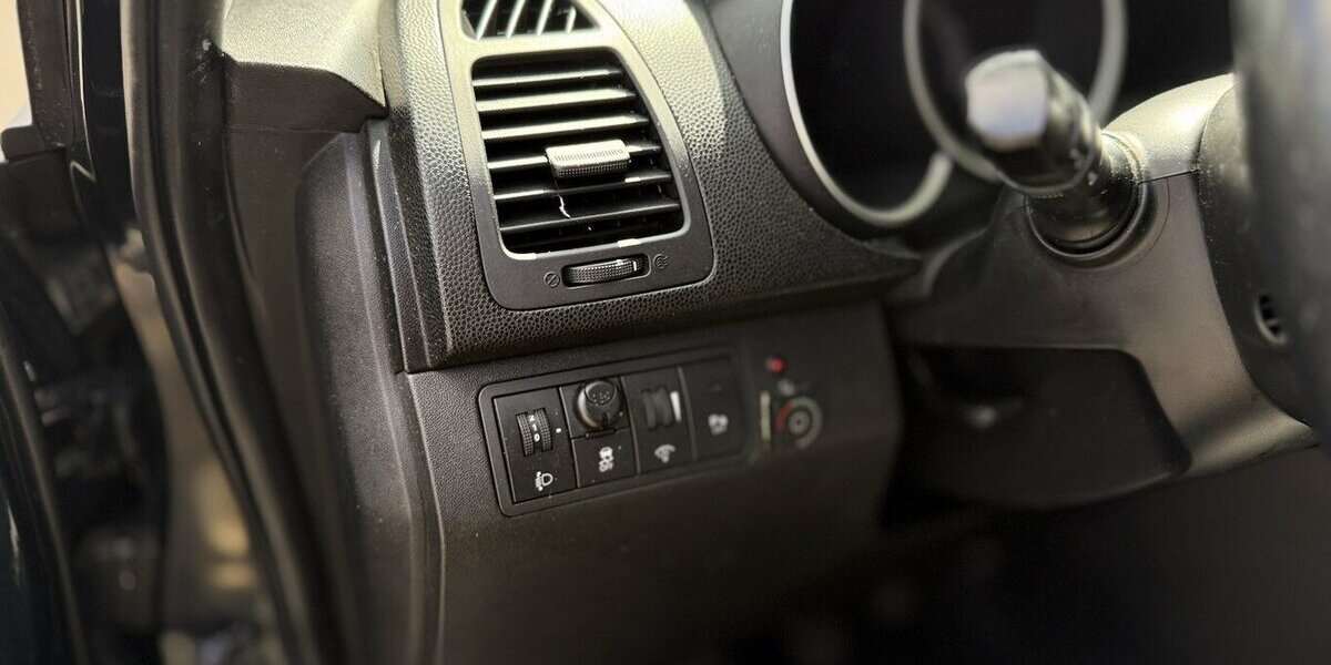 Kia Venga Vision / Klima / Navi / AHK / Pano / LPG 130.000 km 6.200 &euro; Mönchengladbach 41066