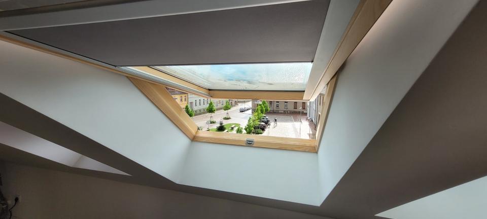 2,5 Zimmer DG Atelierwohnung 2.5 zimmer