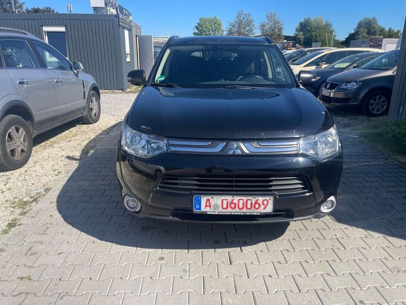 Mitsubishi Outlander 266.000 km 5.590 € Augsburg 86167
