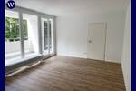 **Frisch renoviert** Zentrale Lage, 2 Zimmer, Balkon, guter Schnitt, Aufzug, Stellplatz 2 zimmer