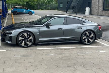 Audi e-tron GT 45.000 km 52.999 &euro; Jever 26441