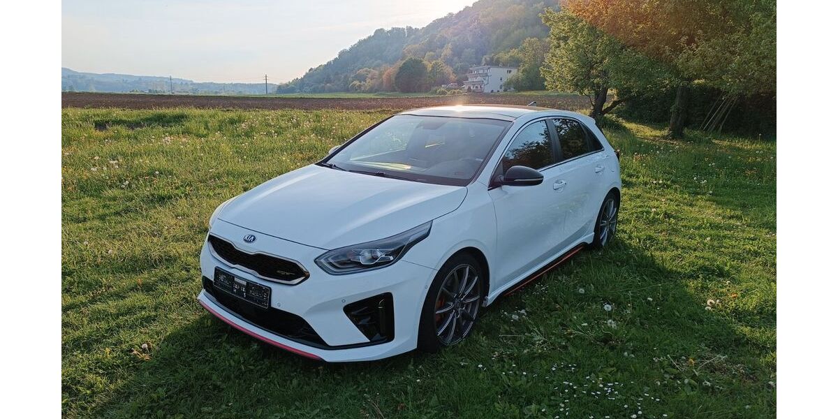 Kia ceed / Ceed 47.500 km 19.900 &euro; Singen (Hohentwiel) 78224