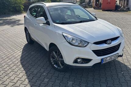 Hyundai ix35 144.000 km 8.500 &euro; Bischofsheim 65474