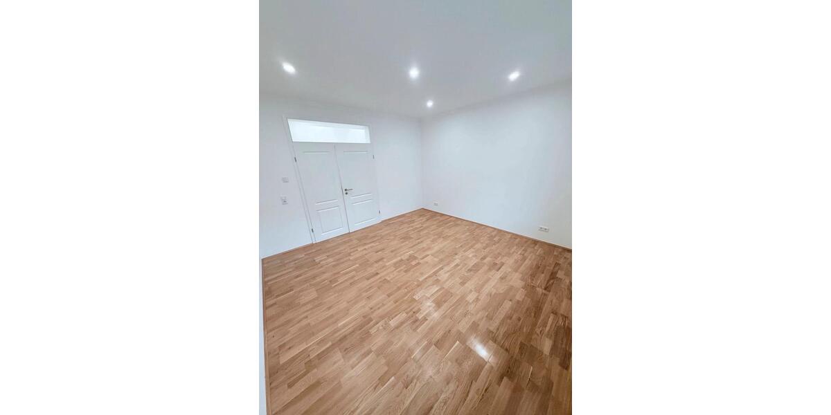 Erdgeschoßwohnung Wuppertal Elberfeld - 2 Zimmer, 82 m&sup2;, 850&euro; | Angebot:26025016