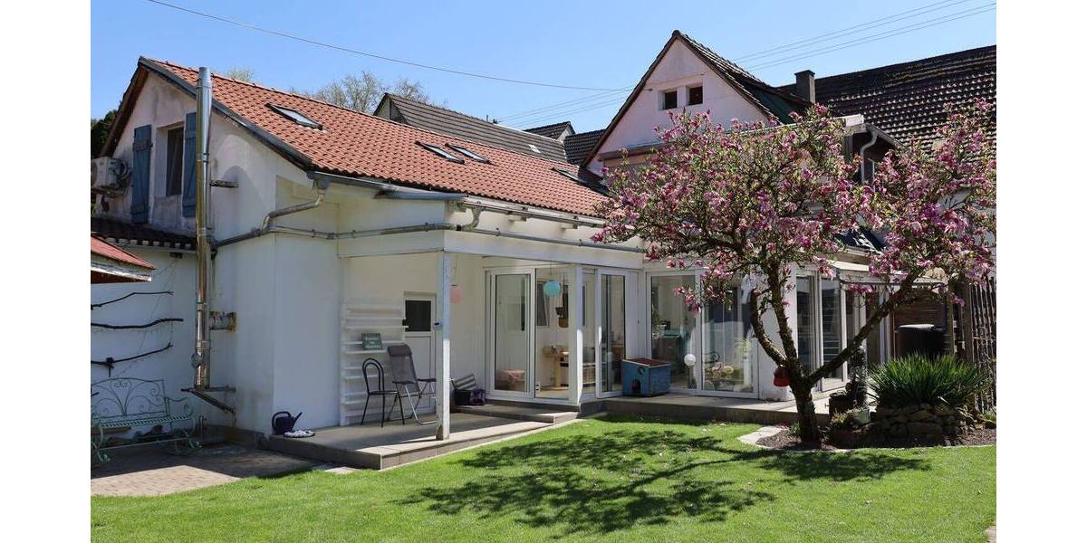 Einfamilienhaus Bad Imnau Bad Imnau - 6 Zimmer, 281 m&sup2;, 385.000&euro; | Angebot:26570278