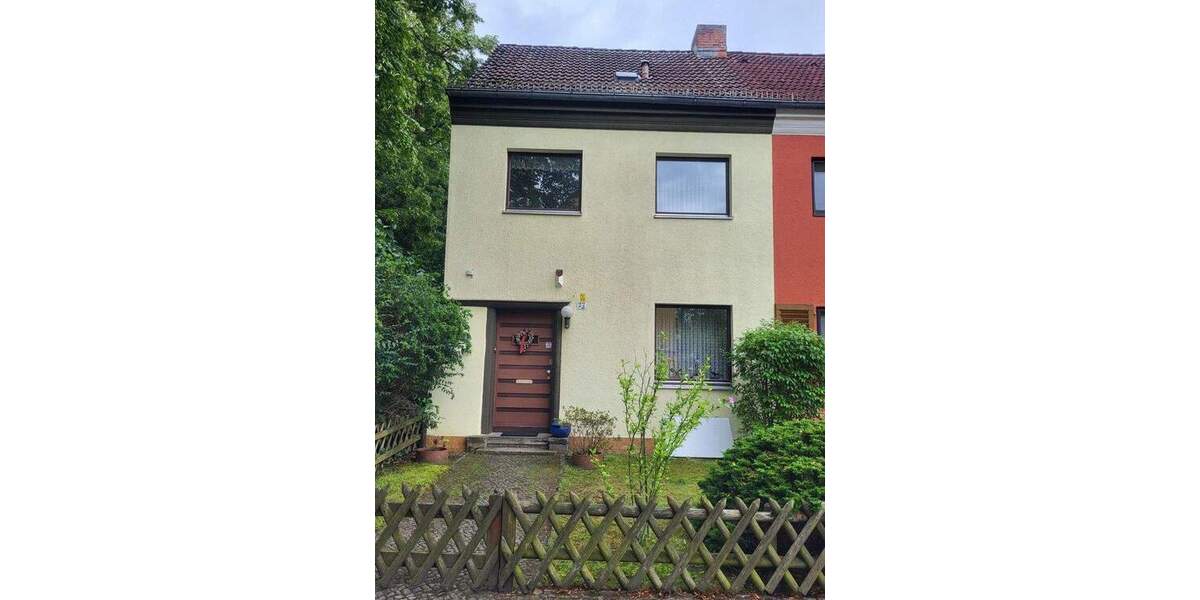 Reihenendhaus in beliebter grünen Oase in Berlin-Britz 5 zimmer