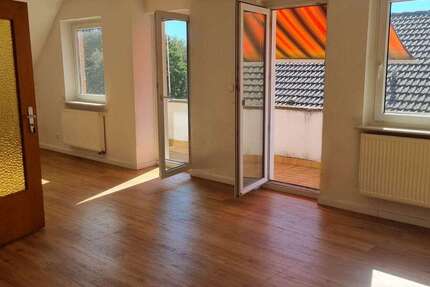 Wohnung Ronnenberg - 3 Zimmer, 81 m&sup2;, 1.140&euro; | Angebot:27449875