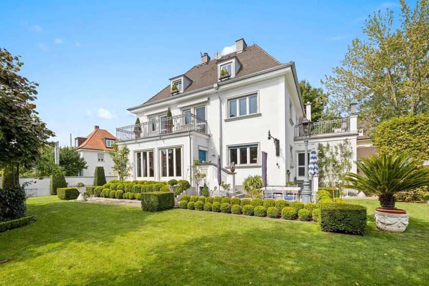 Haus zum Kaufen in Altötting 1.190.000 € 250 m² 9 zimmer
