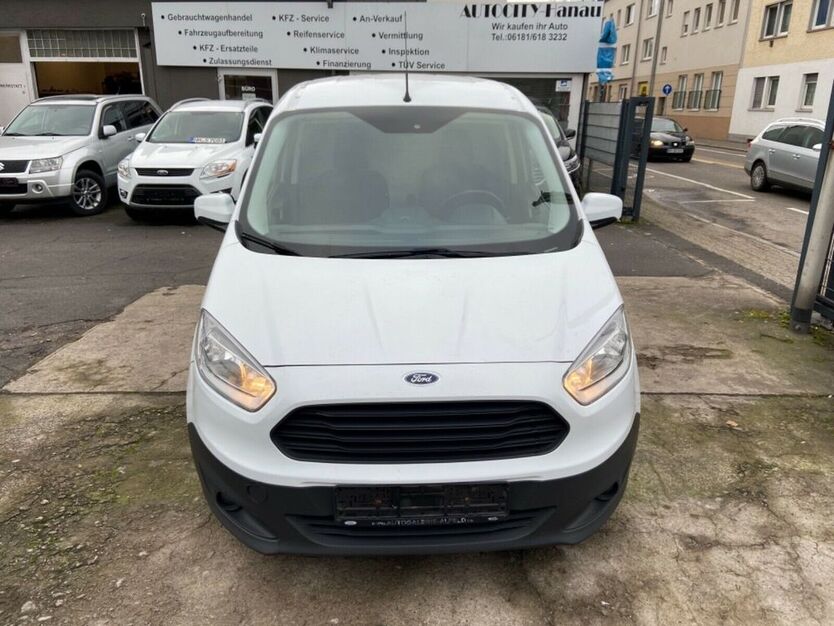 Ford Transit Courier 95.000 km 10.900 € Hanau 63450