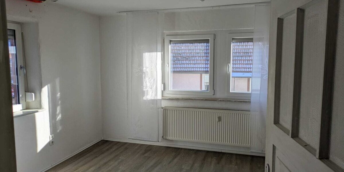 Gemünden a. Main, Resthof mit ELW - Bauernhaus, Landhaus Gemünden a. Main Gemarkung Wernfeld | Angebot:26505724