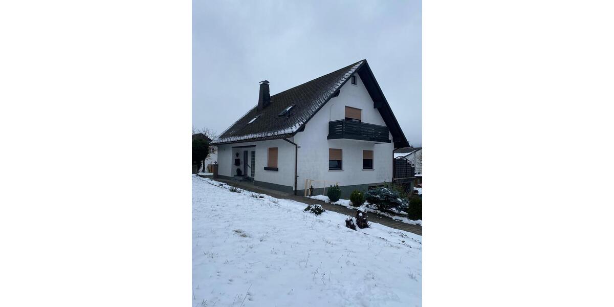 Doppelhaushälfte Hüttenberg - 5 Zimmer, 145 m&sup2;, 295.000&euro; | Angebot:24783222