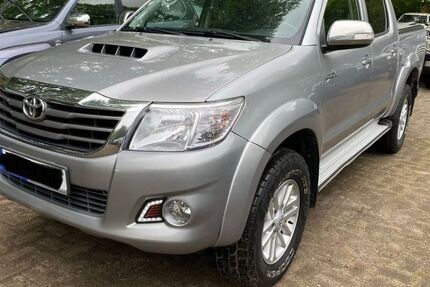 Toyota Hilux 200.000 km 19.700 &euro; Hamburg 20535