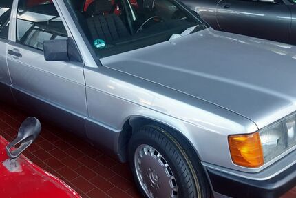 Mercedes-Benz 190 168.227 km 4.950 € Senden 48308