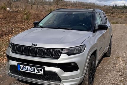 Jeep Compass 83.400 km 19.450 &euro; Olpe 57462