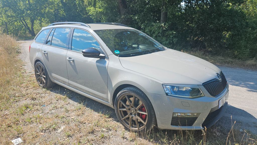 Skoda Octavia 106.000 km 15.300 &euro; Torgau 04860