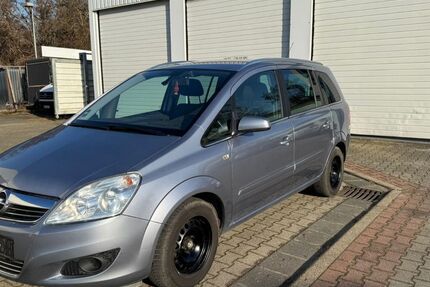 Opel Zafira 102.657 km 4.490 &euro; Bitterfeld - Wolfen 06766