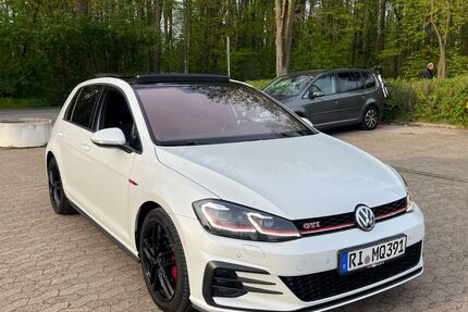 VW Golf 115.000 km 22.500 &euro; Haste 31559