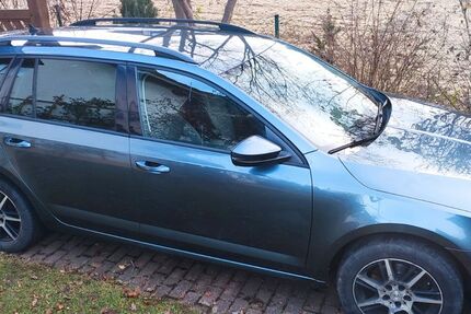 Skoda Octavia 177.240 km 10.250 &euro; Weiden in der Oberpfalz 92637