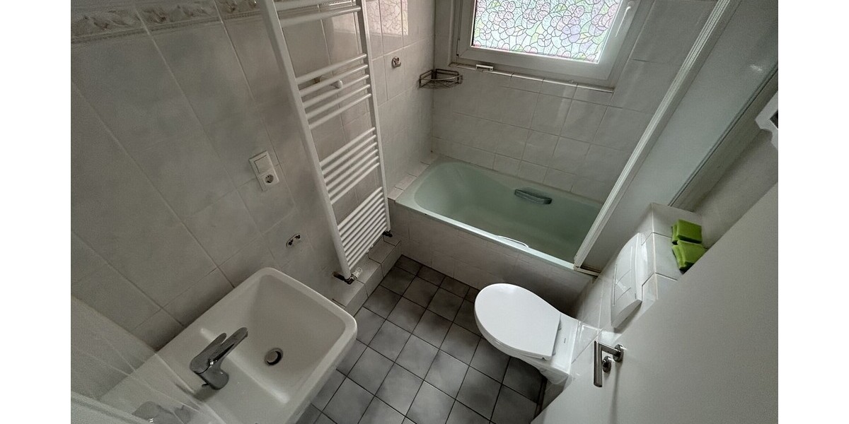 3-Zimmerwohnung im Herzen von Bonn- Oberkassel! - 3- Bonn / Oberkassel Oberkassel | Angebot:24531985