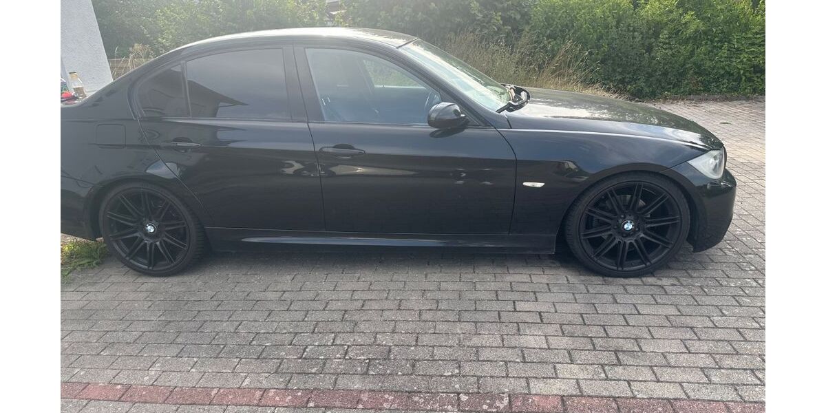 BMW 325 214.000 km 7.999 &euro; Zaberfeld 74374