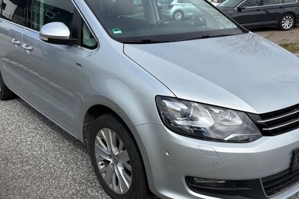 VW Sharan 182.000 km 9.999 &euro; Lübeck 23560